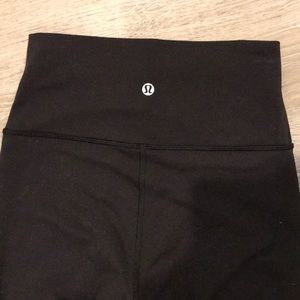 Size 4 lulu lemon leggings